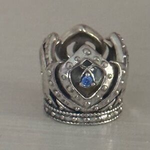 Pandora Elsa Crown Charm